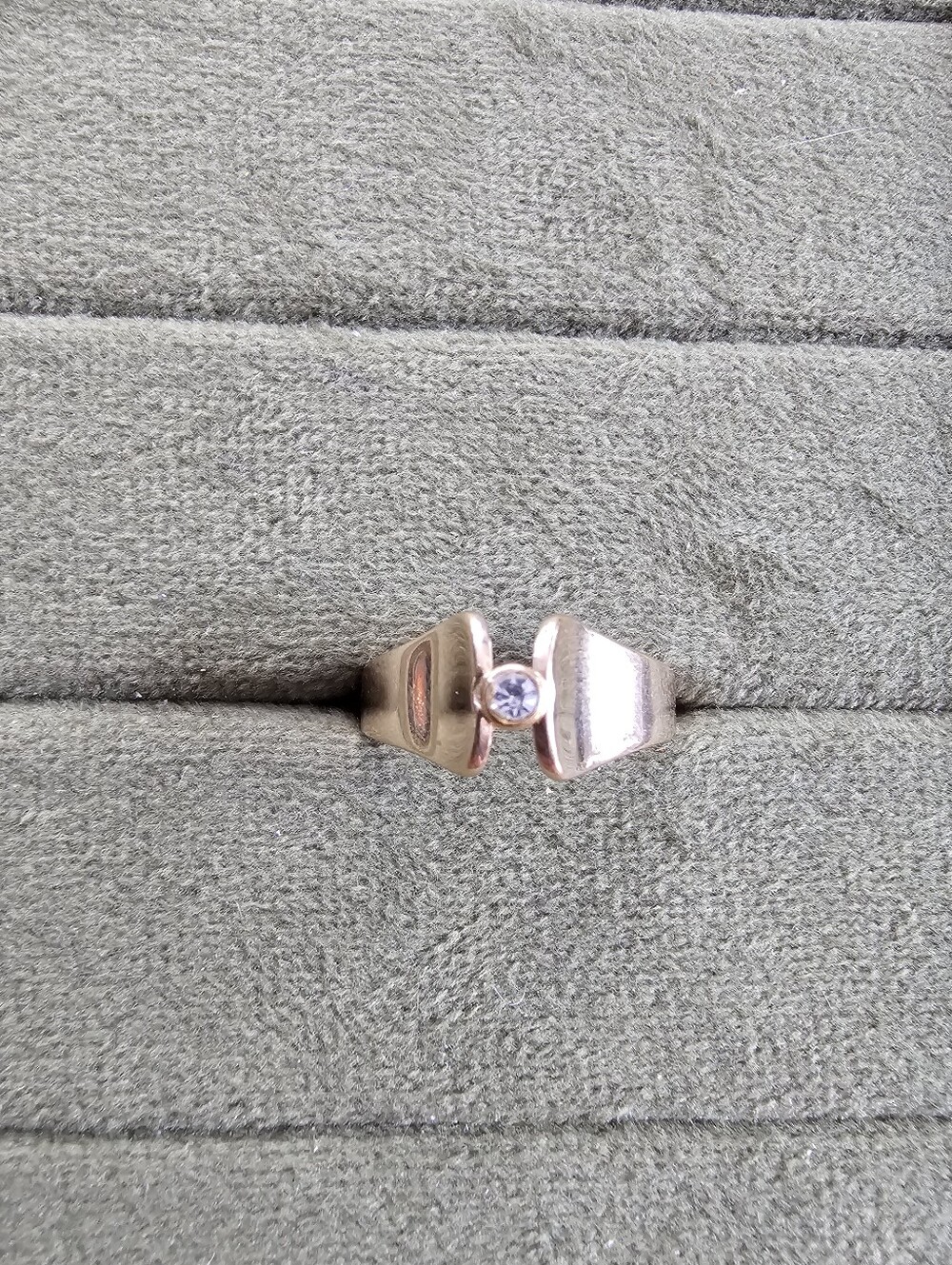 Vintage Avon Ring Size 7